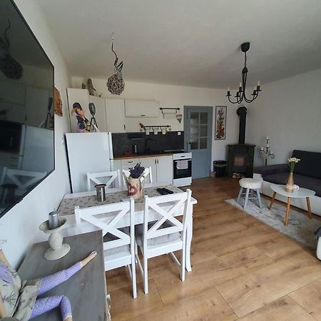 Apartmanovy Dom Adas Prosiek Exterior photo