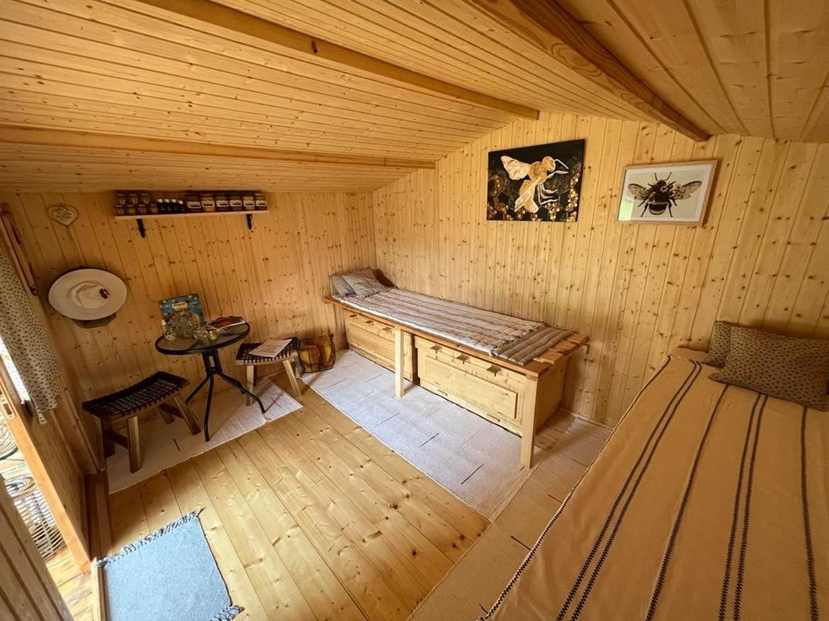 Apartmanovy Dom Adas Prosiek Exterior photo