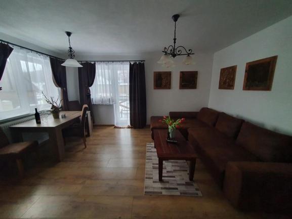 Apartmanovy Dom Adas Prosiek Exterior photo